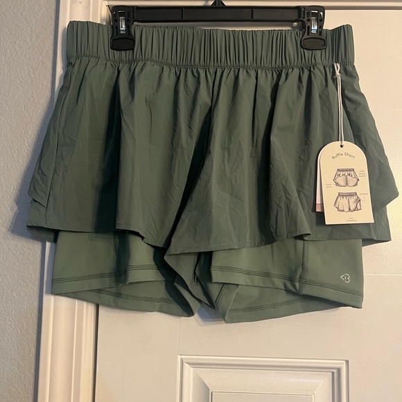 Blogilates Ruffle Short - Picture 6 of 8